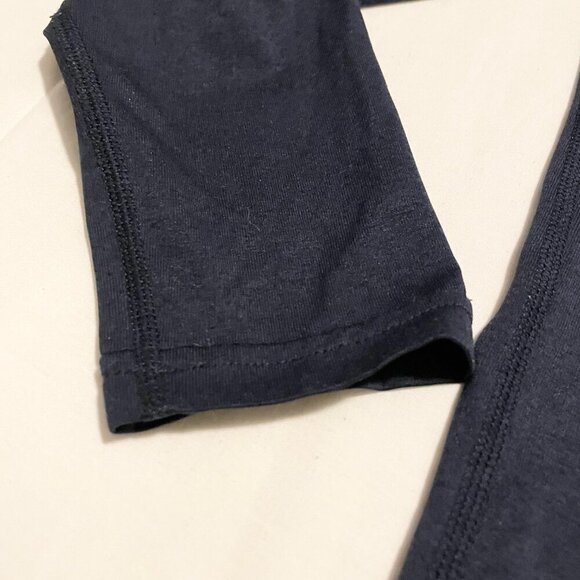 Nike Dri Fit Long Sleeve Shirt Boys Size Medium - Picture 5 of 15